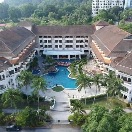 The Orient Star Resort Lumut Buitenkant foto