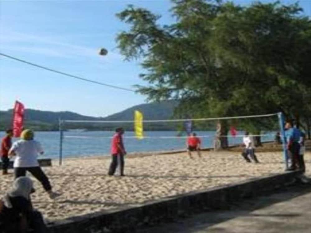 The Orient Star Resort Lumut Buitenkant foto