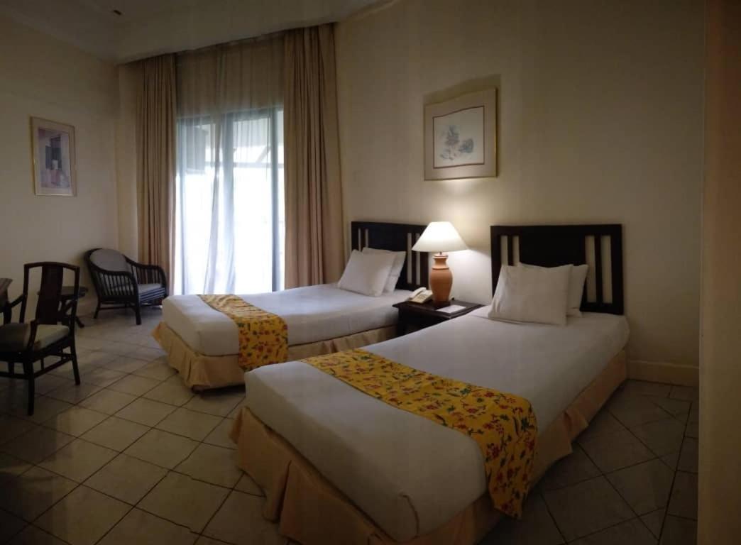 The Orient Star Resort Lumut Buitenkant foto